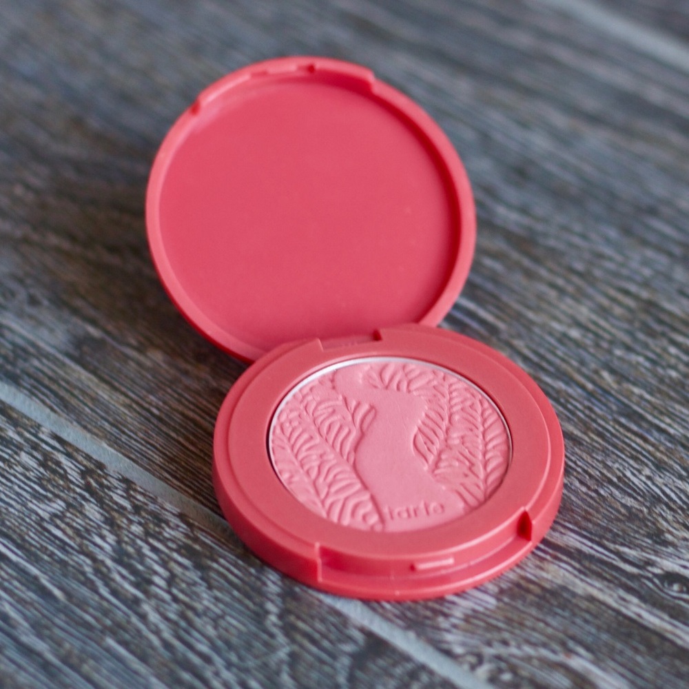 Mini Tarte Amazonian Clay 12-Hour Blush in Pop